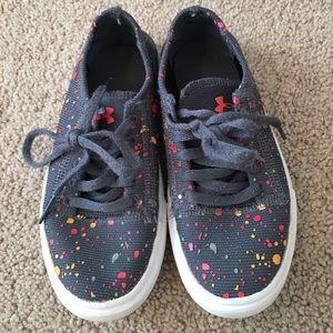 Under Armour Shoes *like new!*